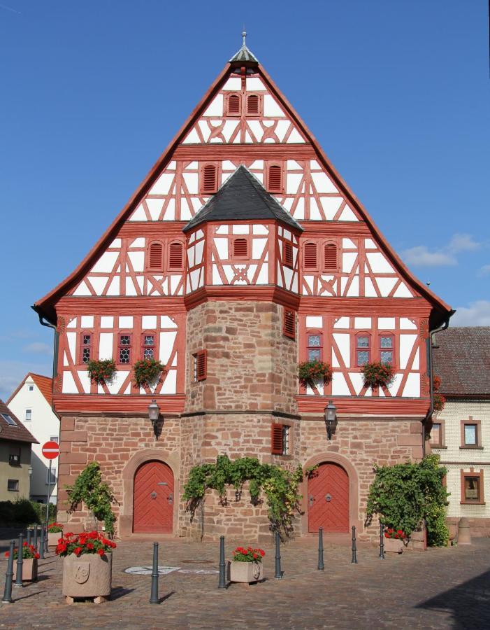 Ferienwohnung Am Brunnen Grossheubach Ngoại thất bức ảnh